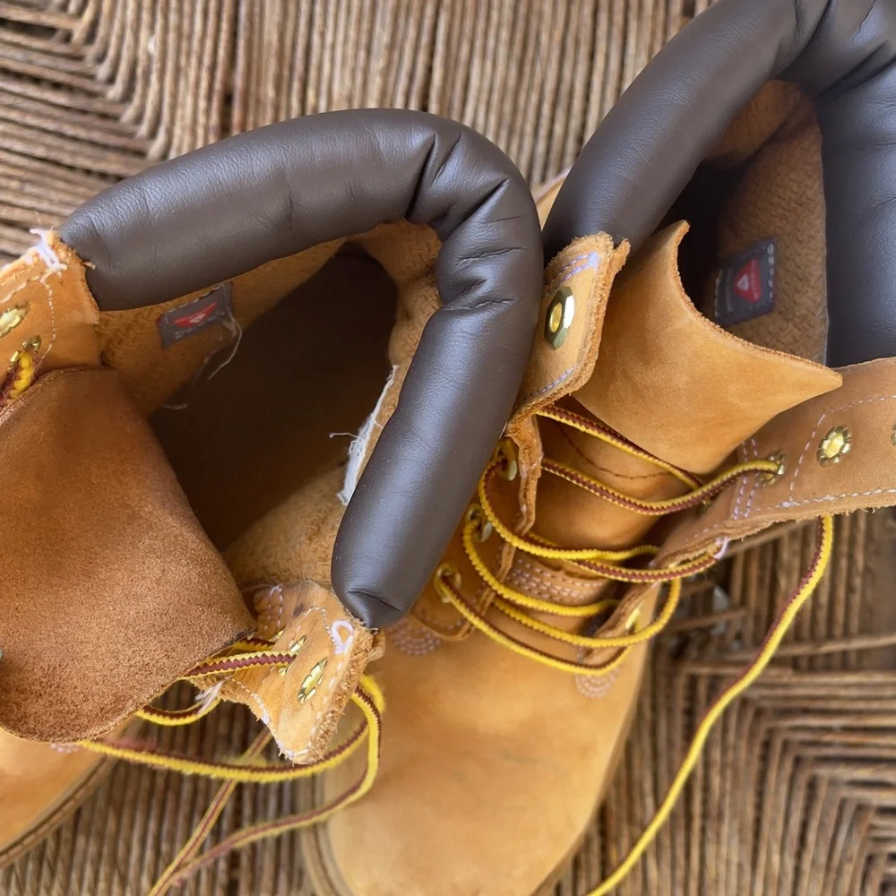 Timberland boots- size 3.5‎
